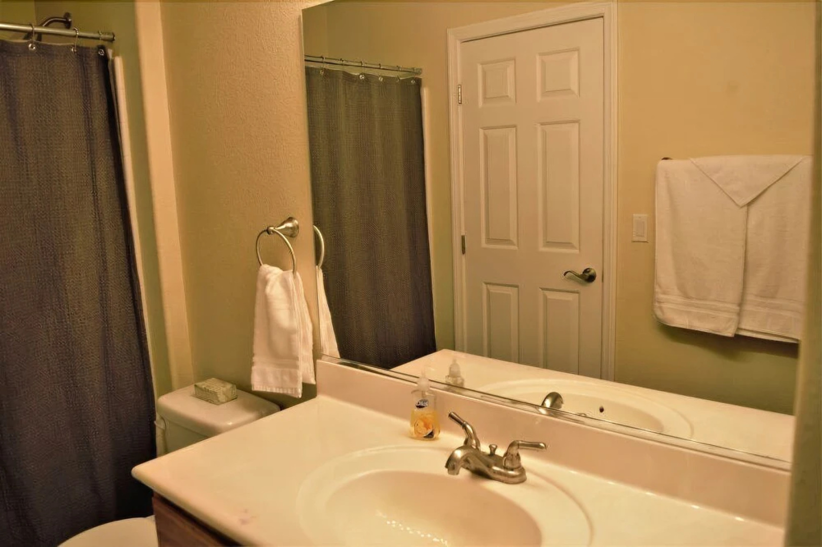 Tyler and Jessica Peterson 3 Bedrooms 2 Bathrooms Condo