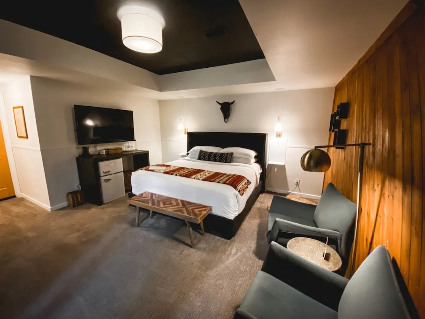 Juniper Lodge & Treehouses