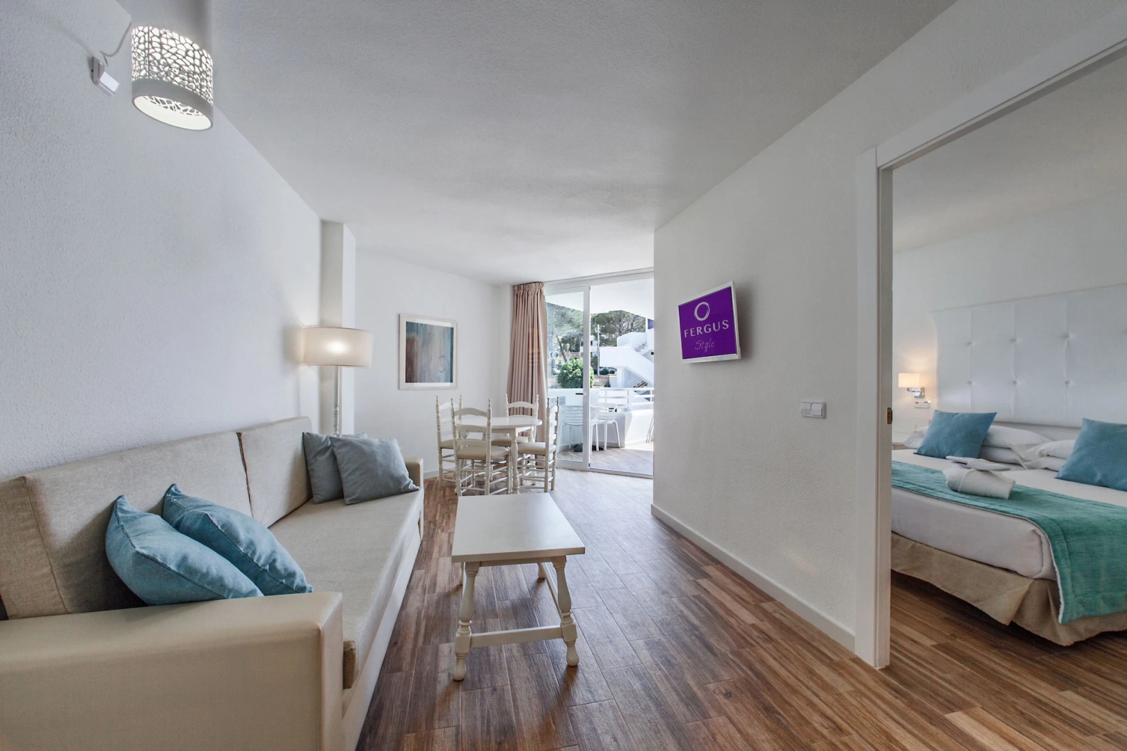 FERGUS Style Cala Blanca Suites