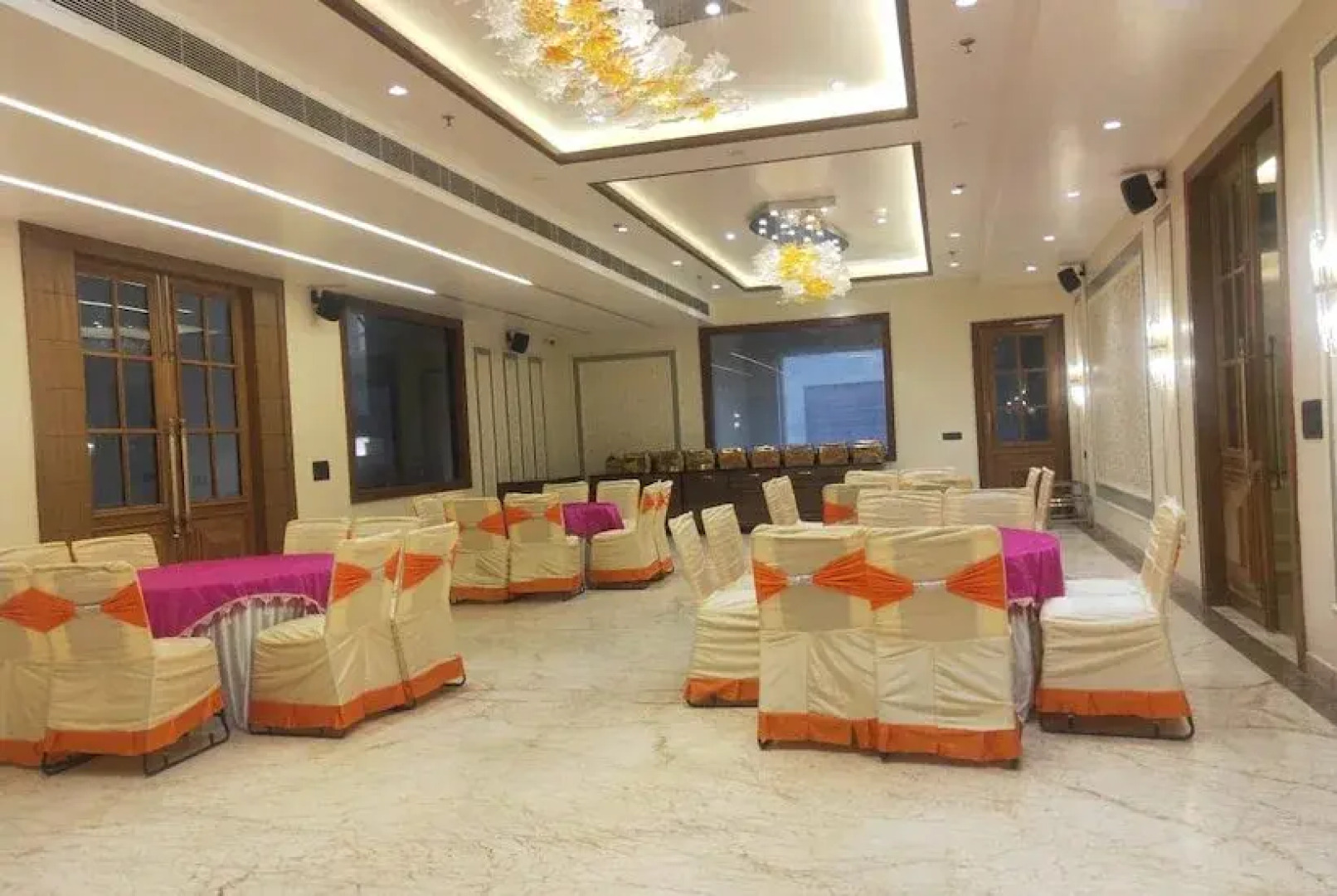 Four Leaf Hotel, Kasganj