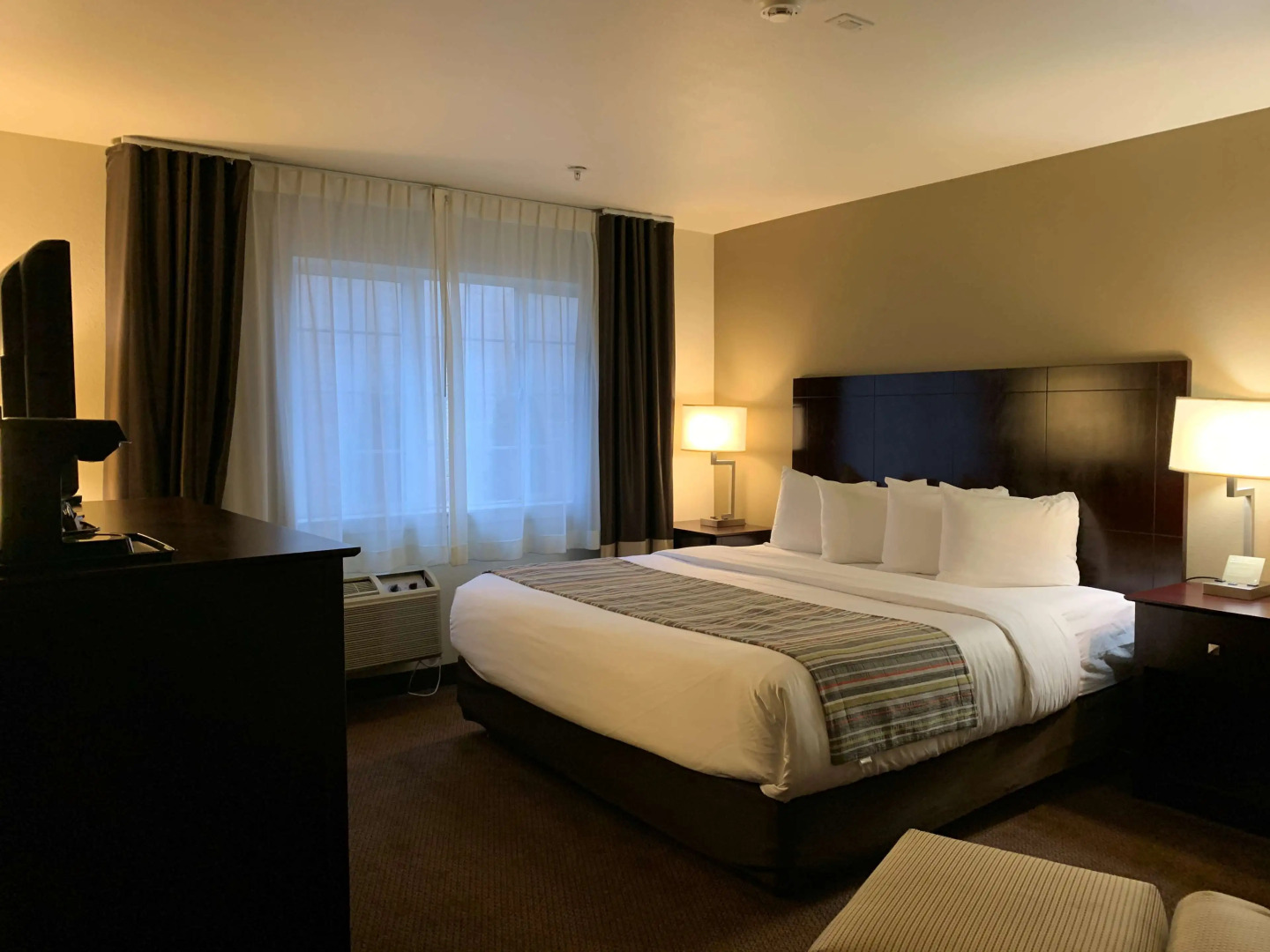 Country Inn & Suites by Radisson, Bend, OR