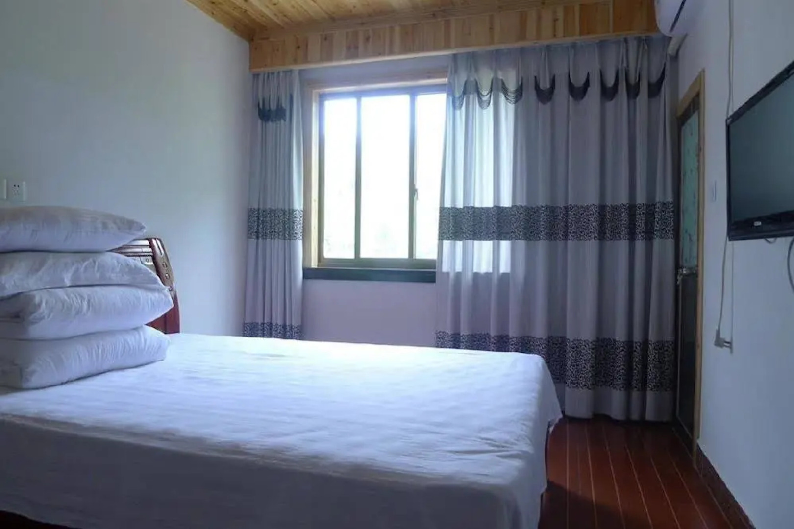 Huangshan Yunlong Hotel