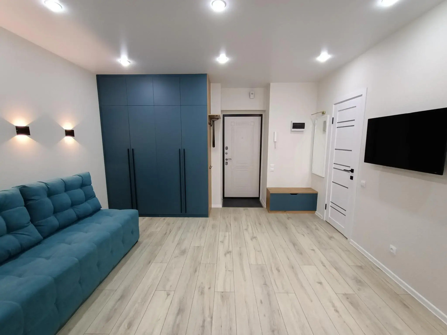 Апартаменты на бульваре Кузьмина 15