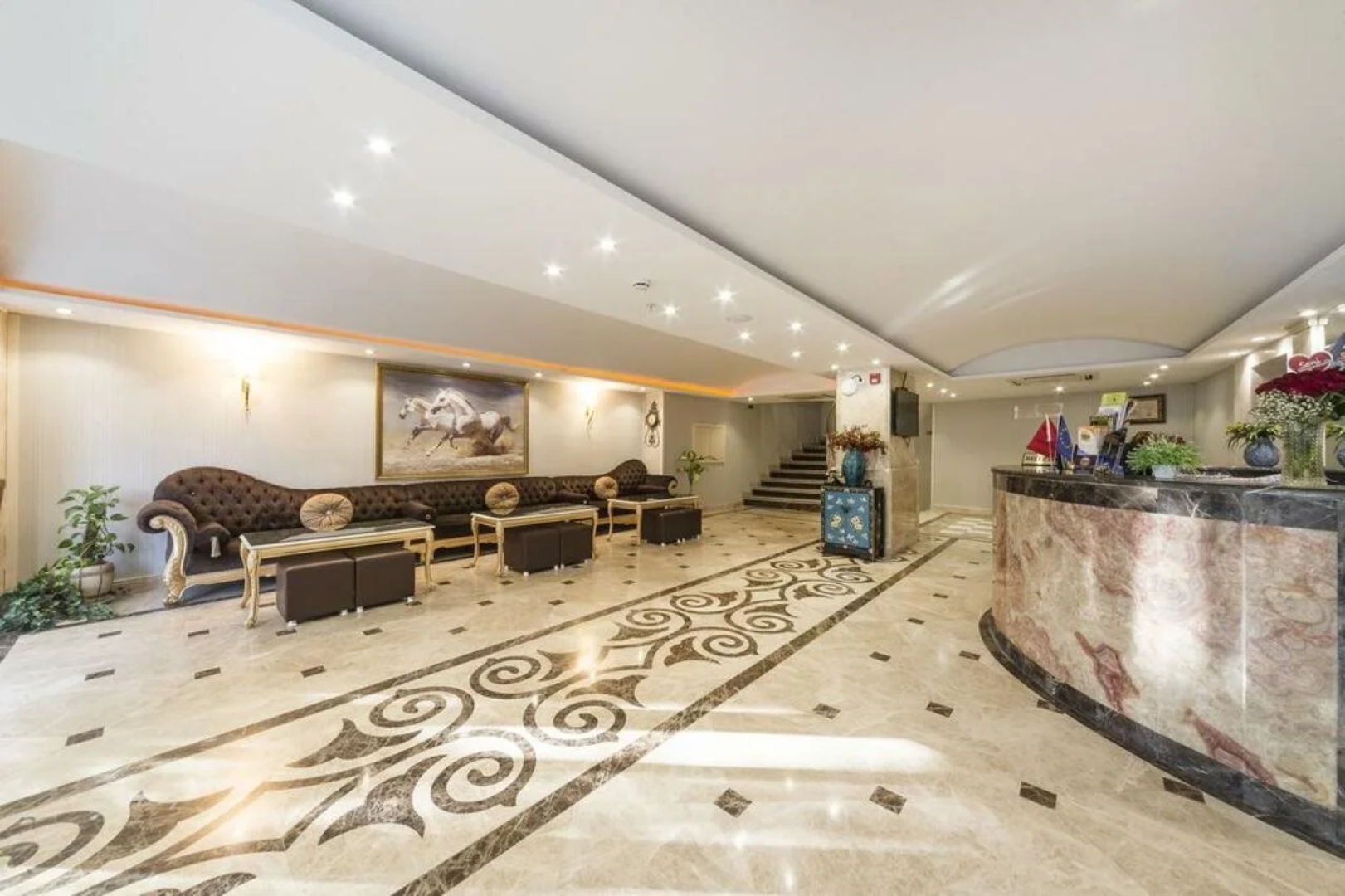 Kunlun Kensington Hotel
