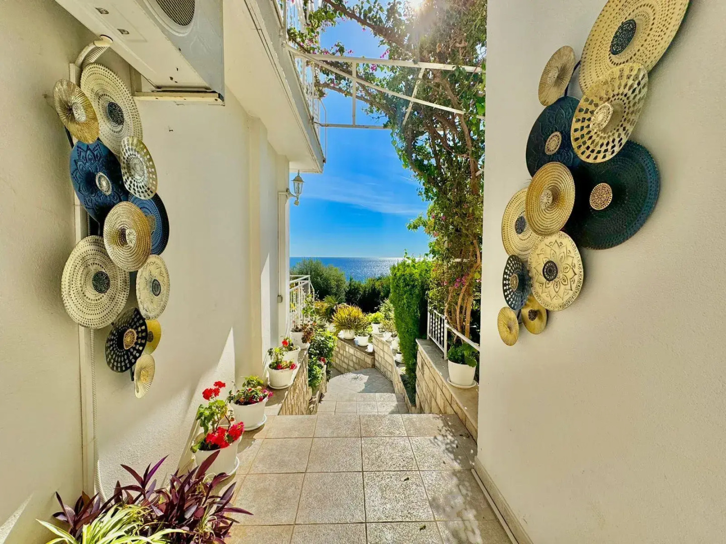 Sun Rose apartments Sveti Stefan