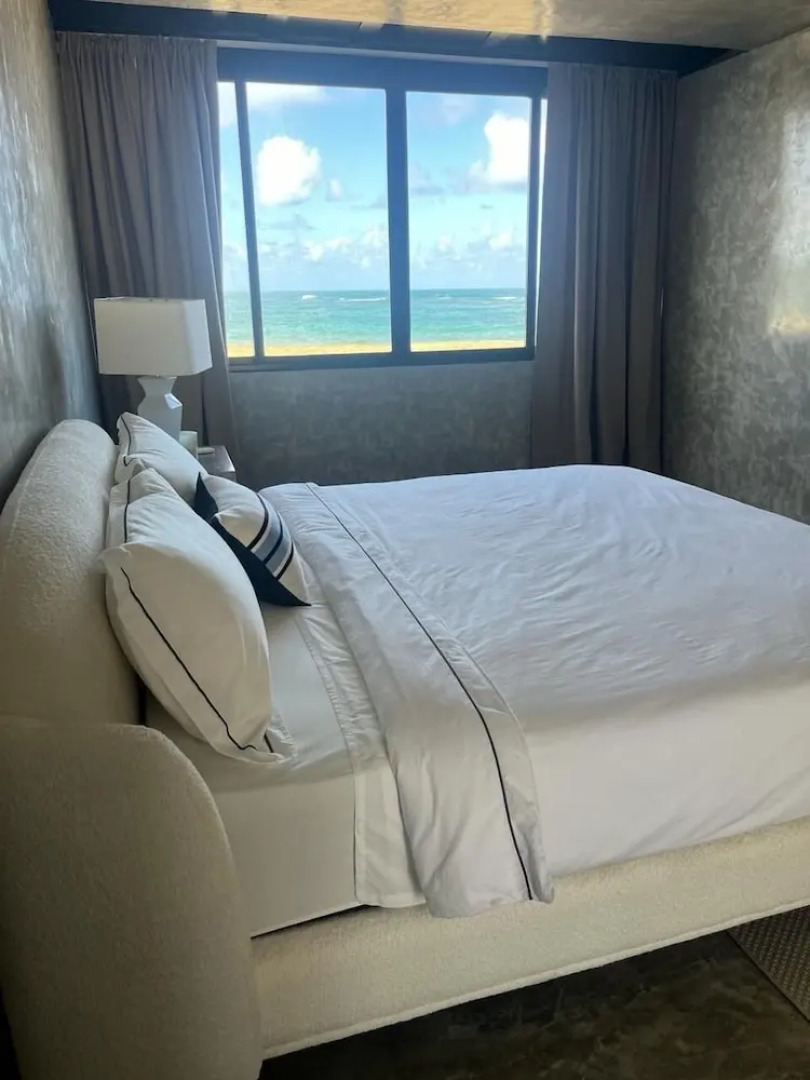 The Palm Bay Club Lodge