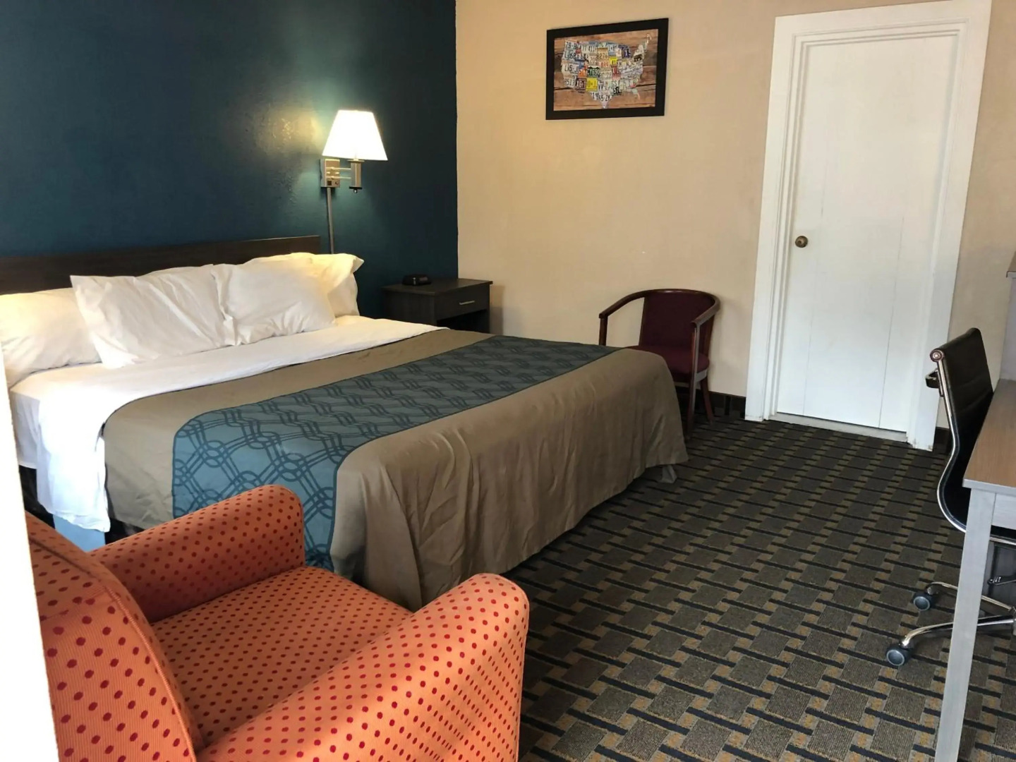 Econo Lodge Cranston - Providence