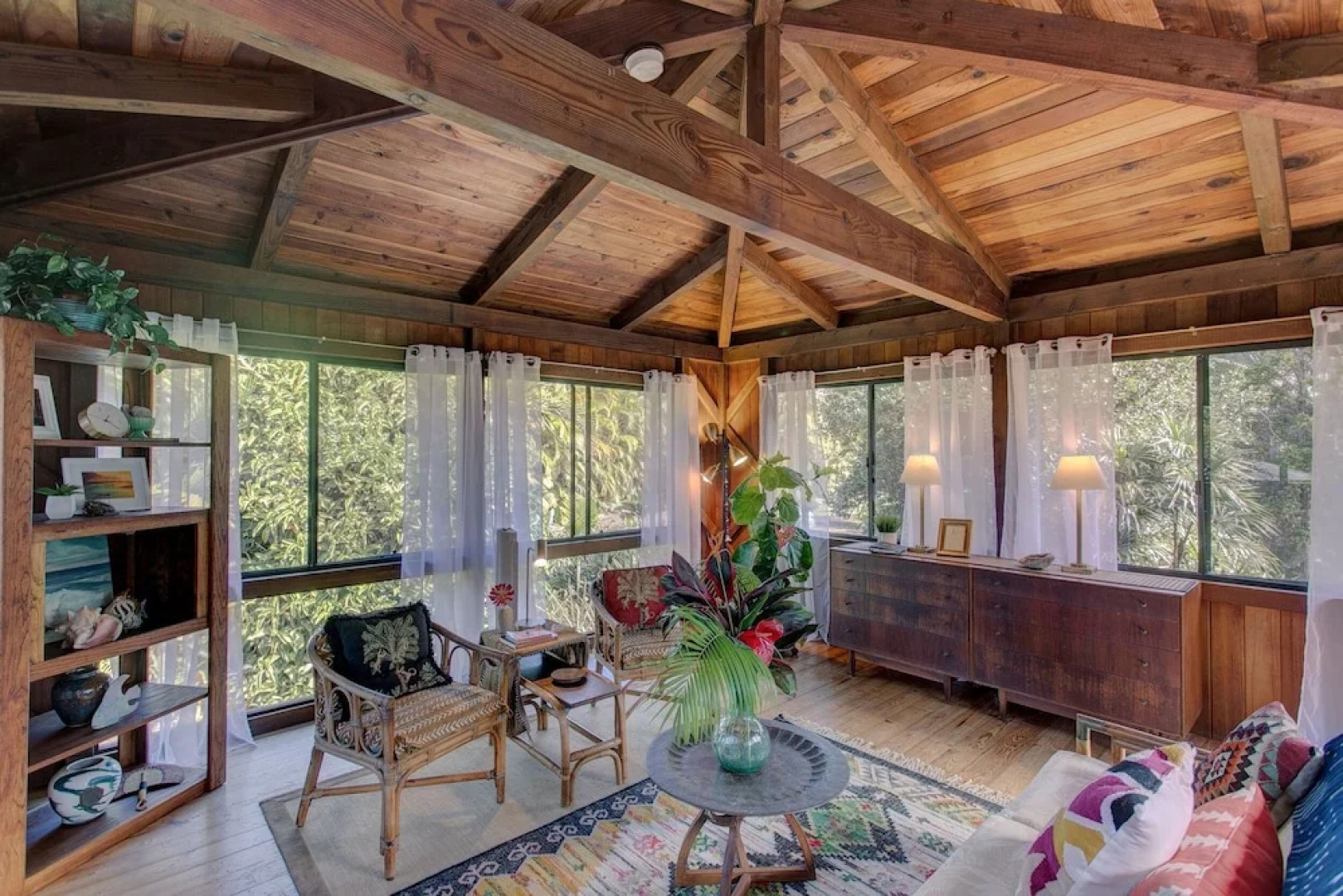 Peace Of Paradise 1 Bedroom Cabin by RedAwning