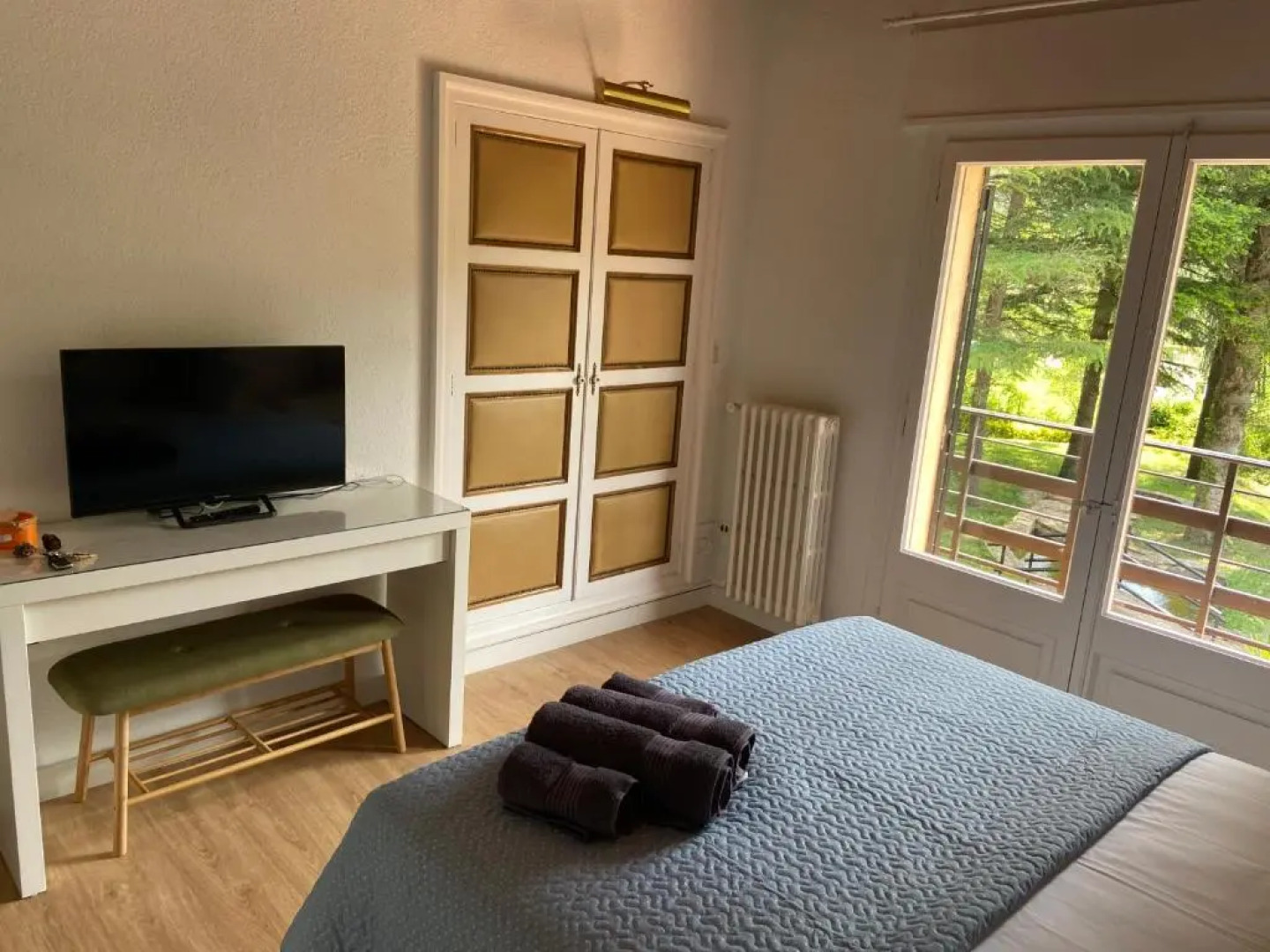 Els Avets De La Muga