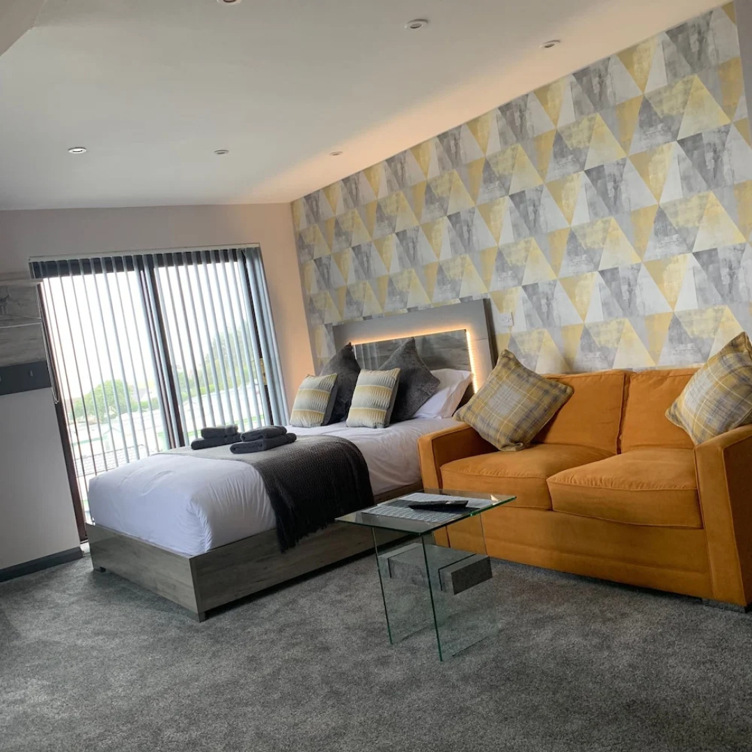 Sunset Studio Apartments