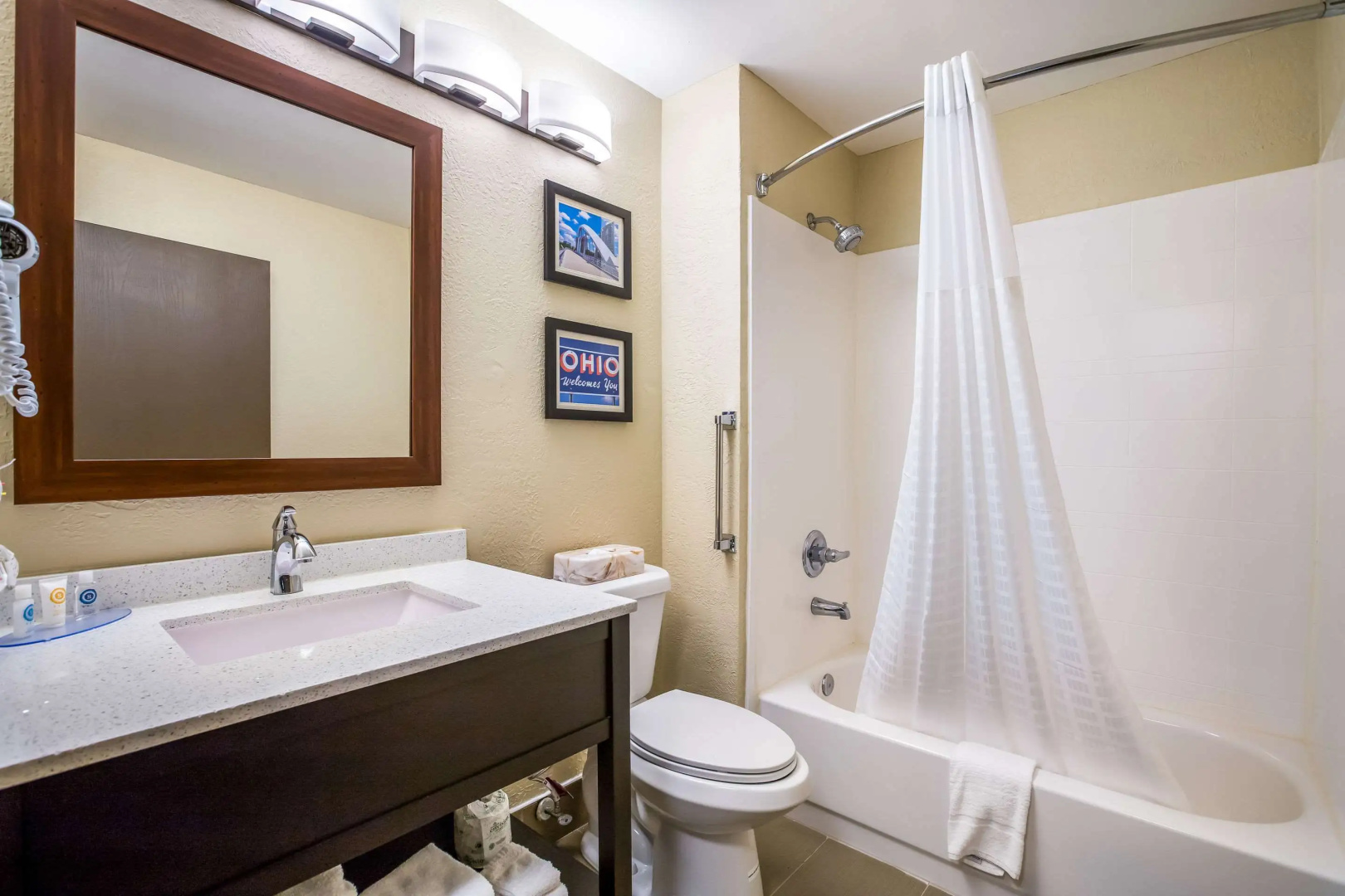 Comfort Inn & Suites Fairborn near Wright Patterson AFB