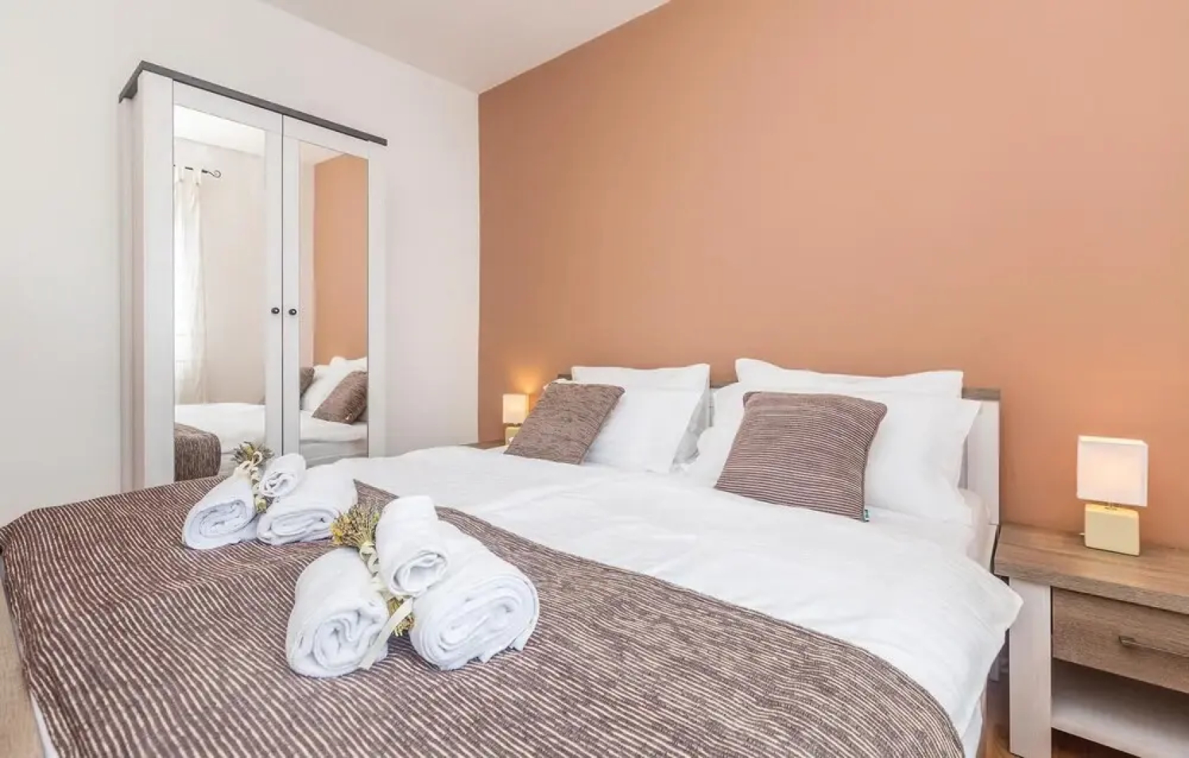 Stunning Home in Risika With Wifi and 3 Bedrooms