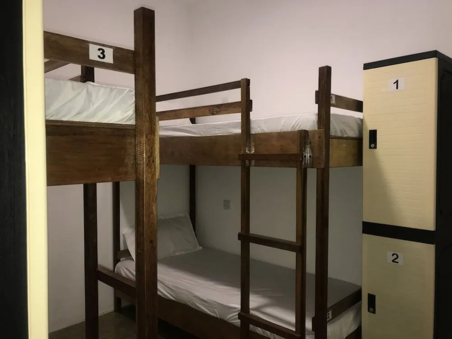 Spot On 89901 Hotel Ship Arm