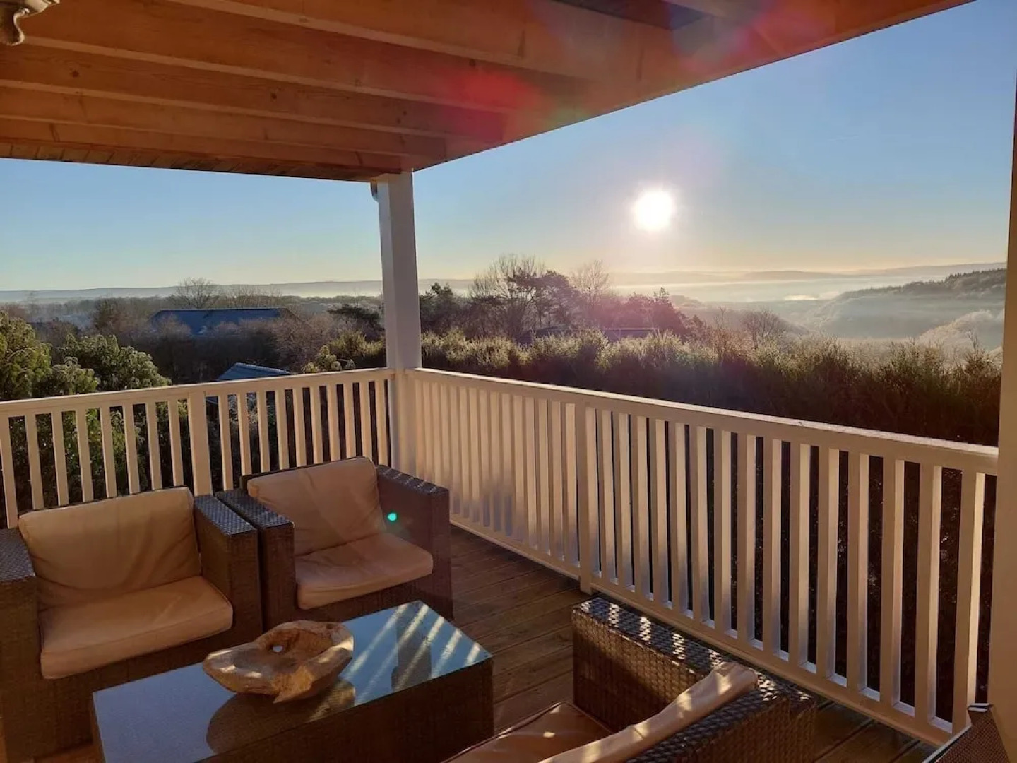 Cozy Chalet in Septon with Sauna and Jacuzzi