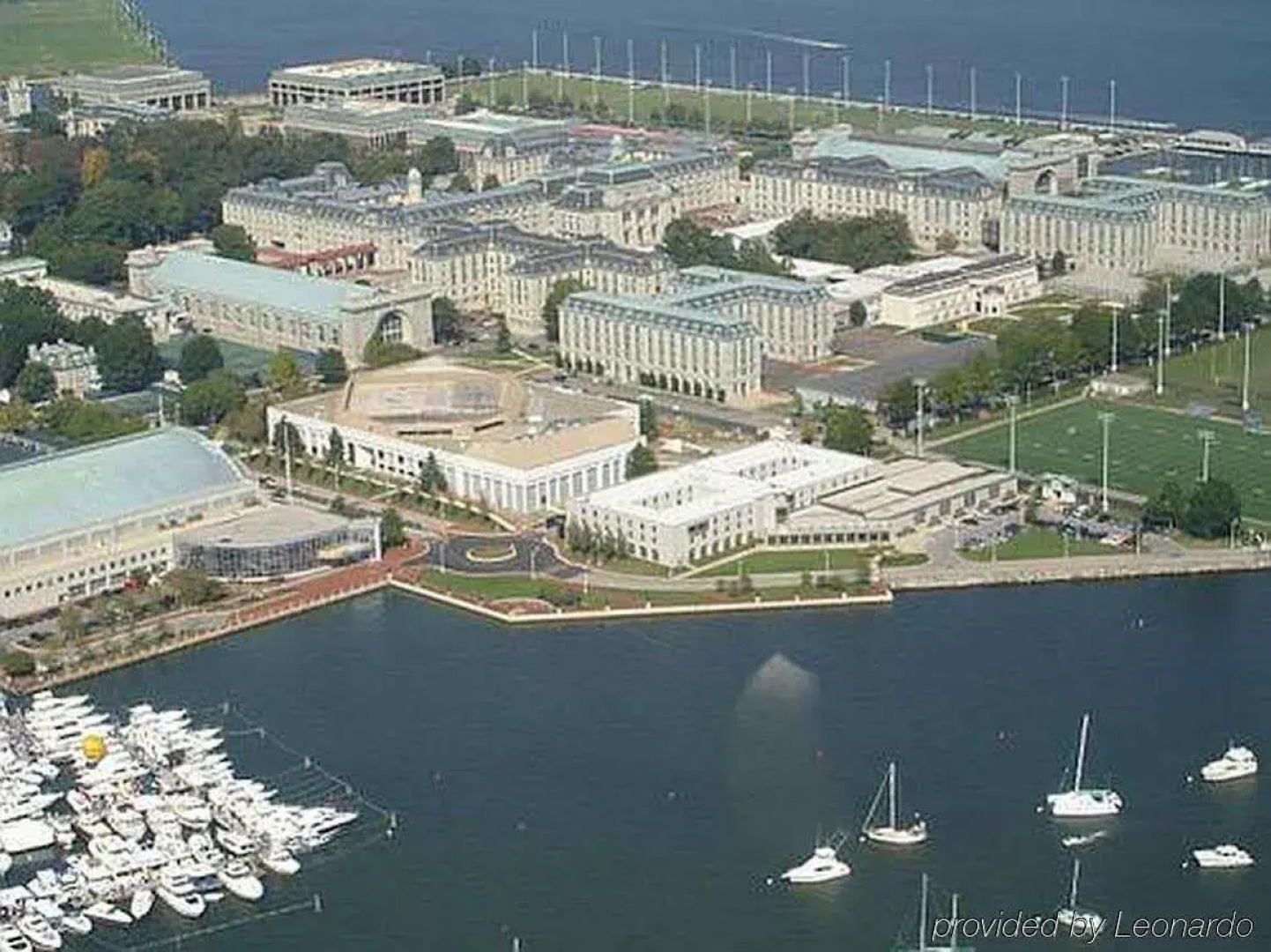 Holiday Inn Express & Suites Annapolis by IHG