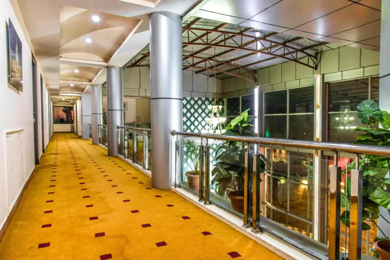 Hotel Sukh Sagar Regency