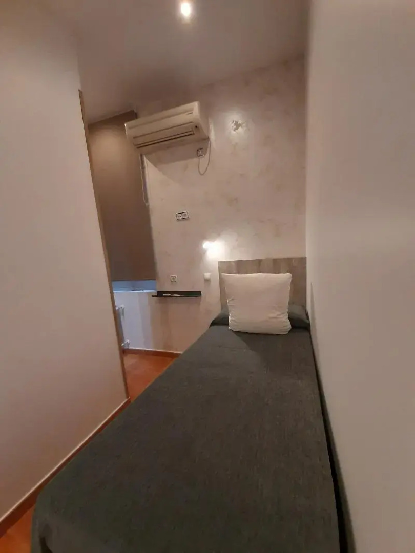 Hostal Las Fuentes - Adults Only