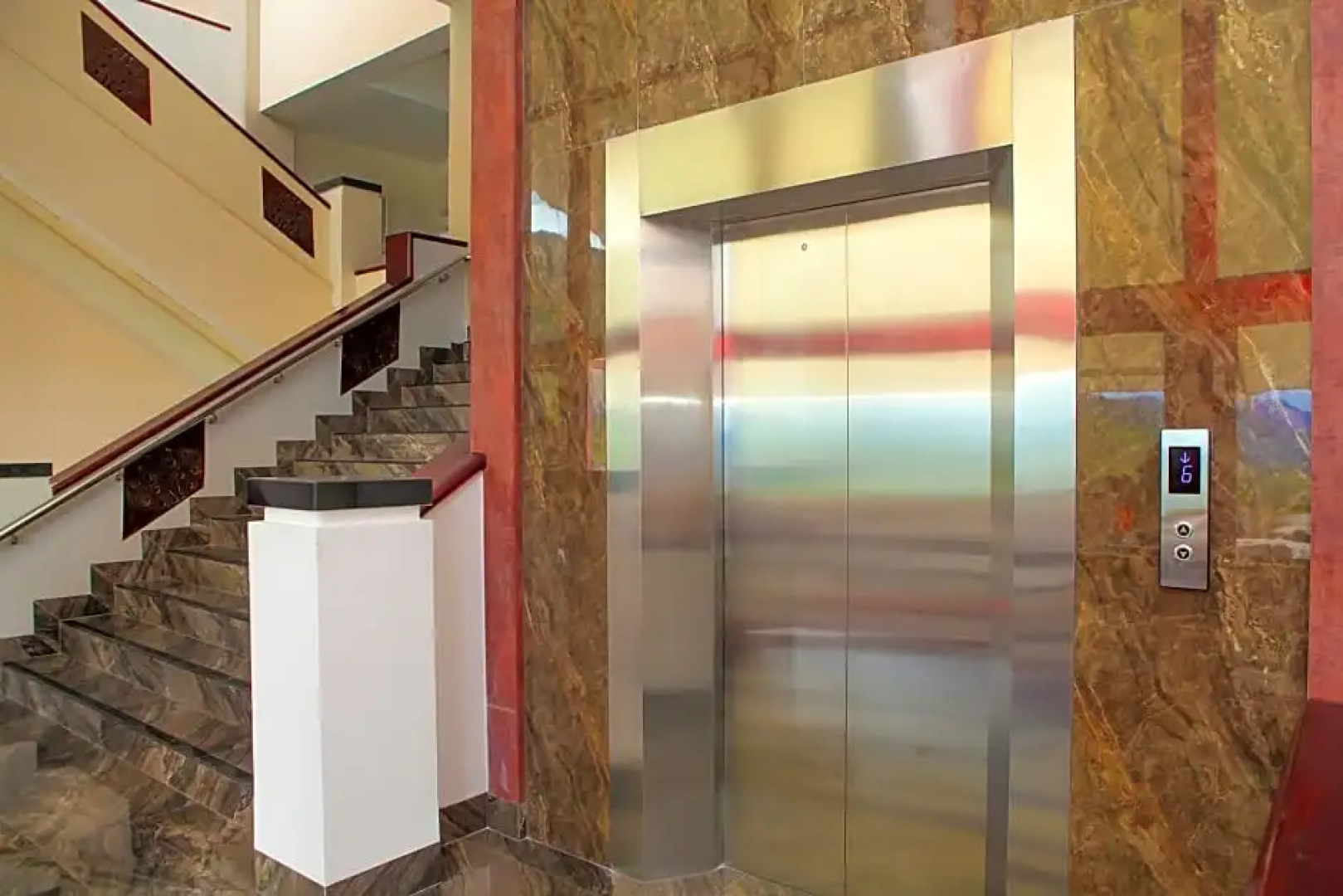 Hotel Niagara Parapat