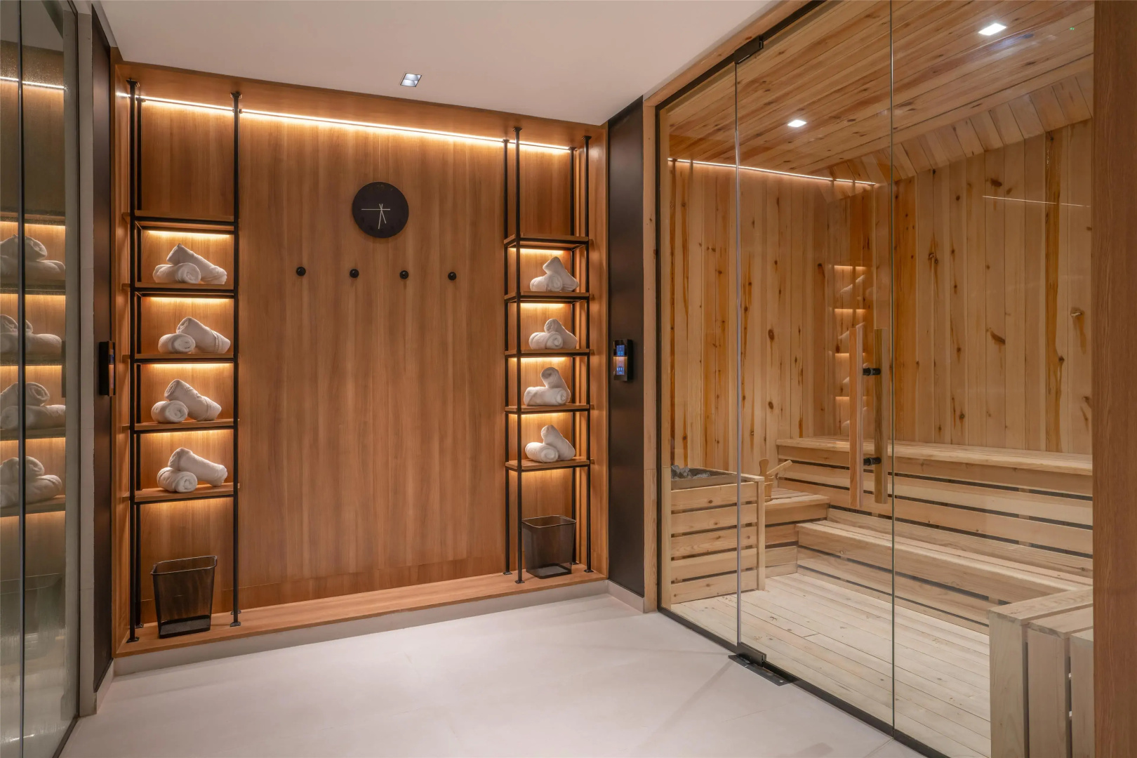 The Diplomat Radisson BLU Hotel, Residence & Spa