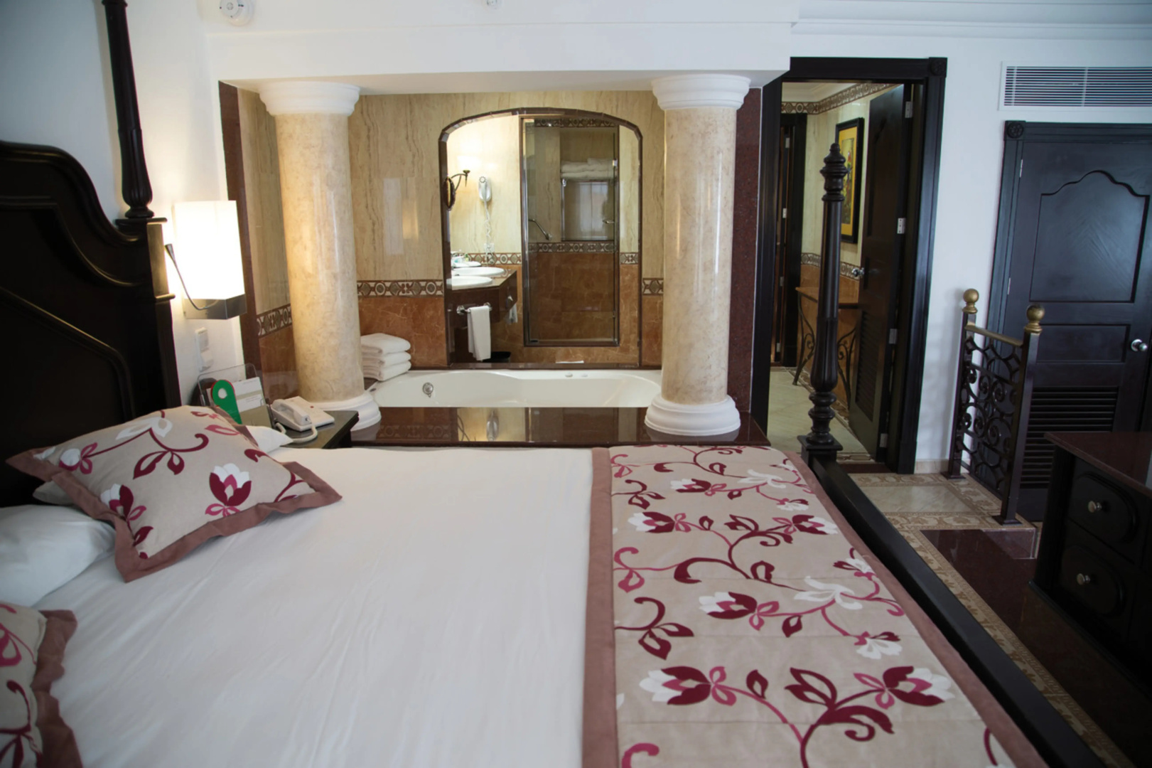 Hotel Riu Palace Aruba - All Inclusive