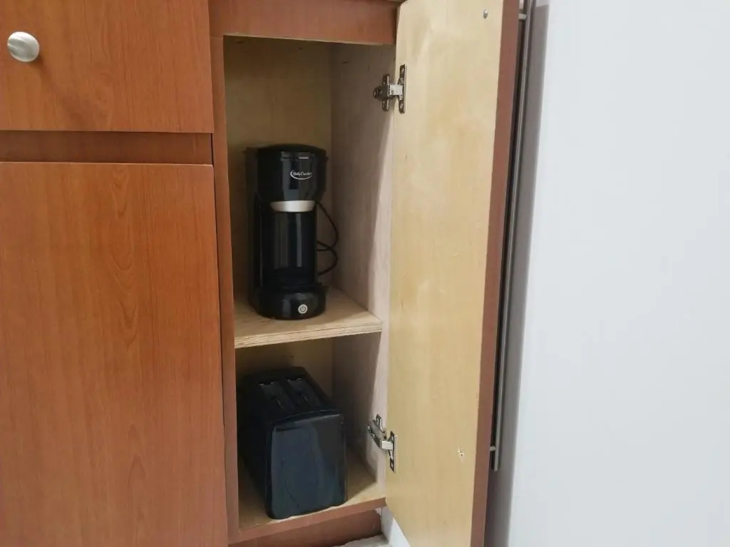 Glam 2 Bedroom Suite 4 Miles from Hard Rock Stadium