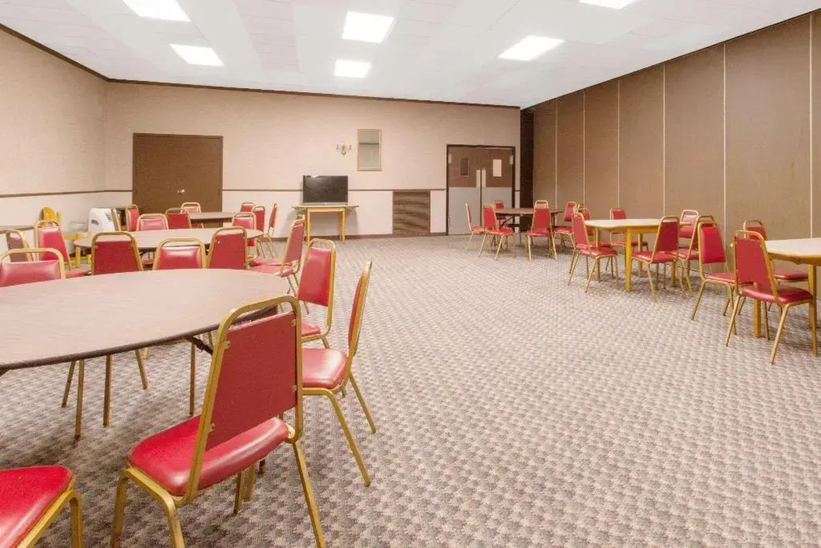 Best Western Plymouth Inn-White Mountains