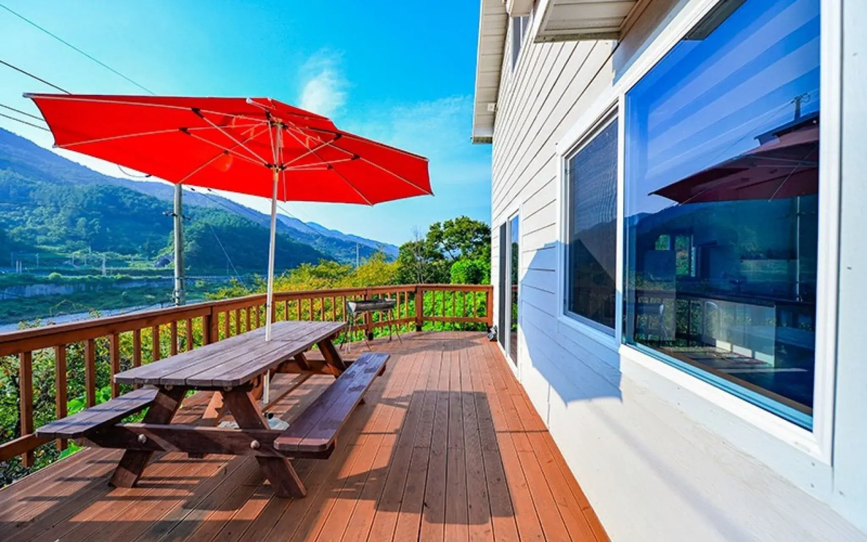 Gurye Seomjingang Pension