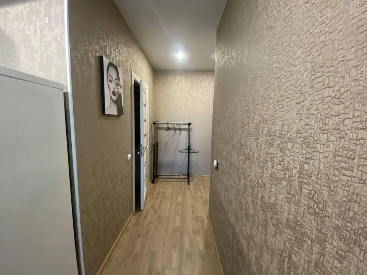 ЖивиТУТ на улице Партизанская 203