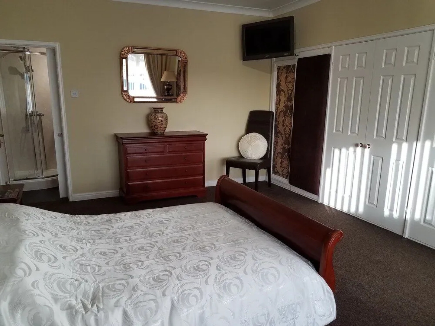 The Mayfair Lodge  Family Suite