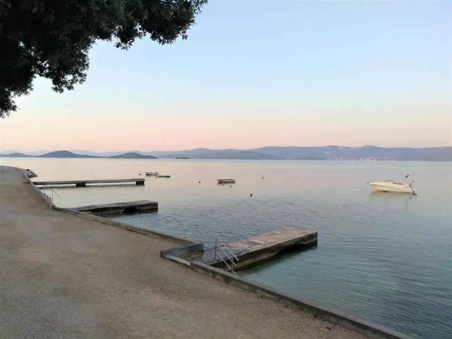 Apartments Maleo