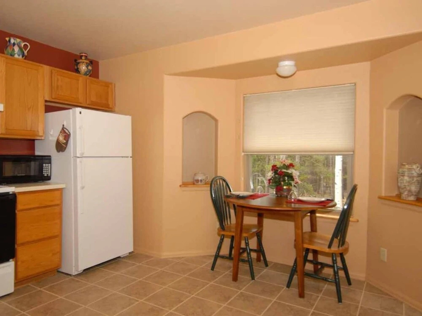 Secluded Fawn Trail Cottage