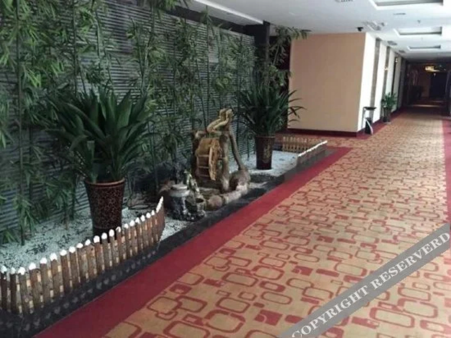 Quanlin Hotel (Guiyang Jiaxiulou)
