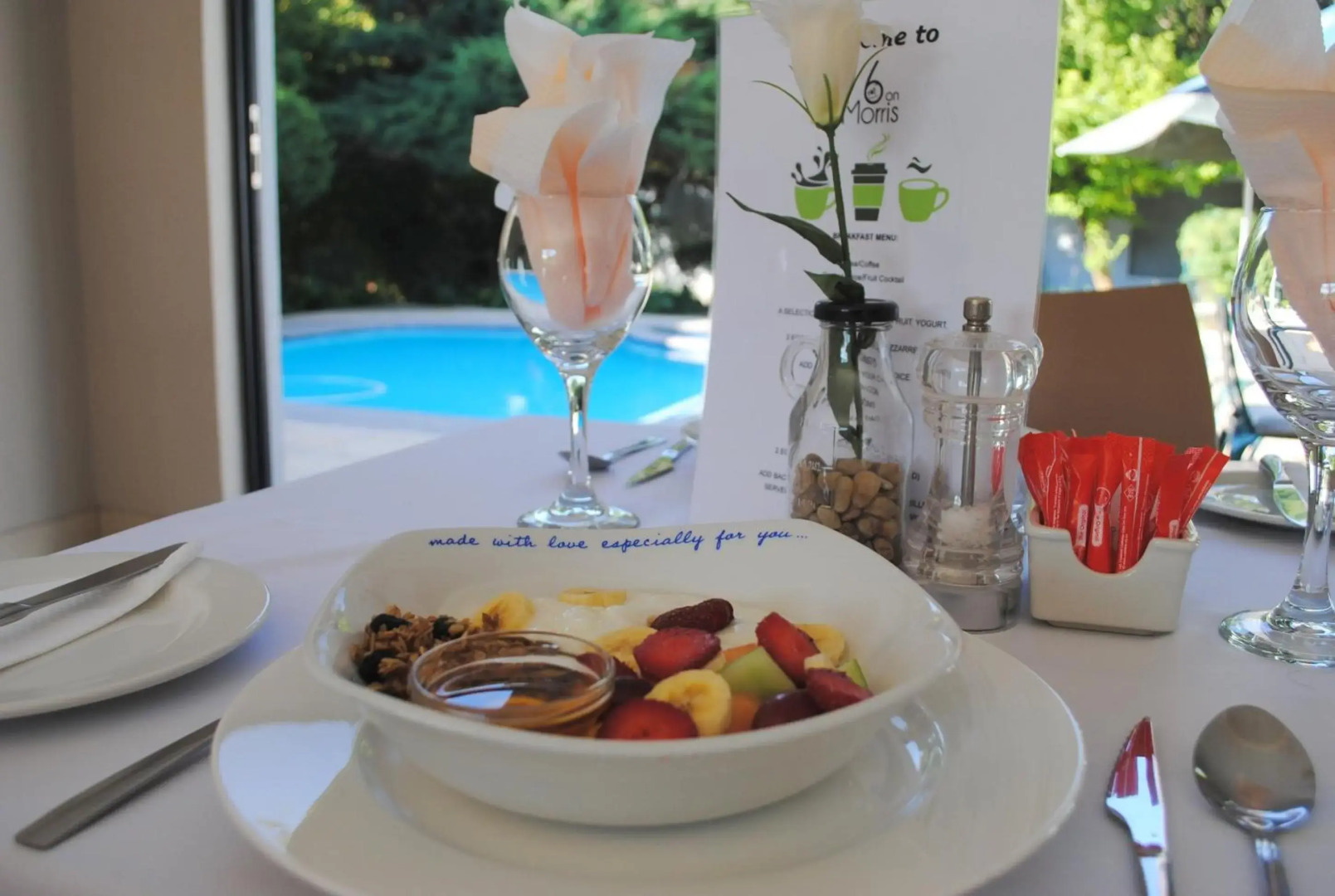 6 on Morris Guest Lodge