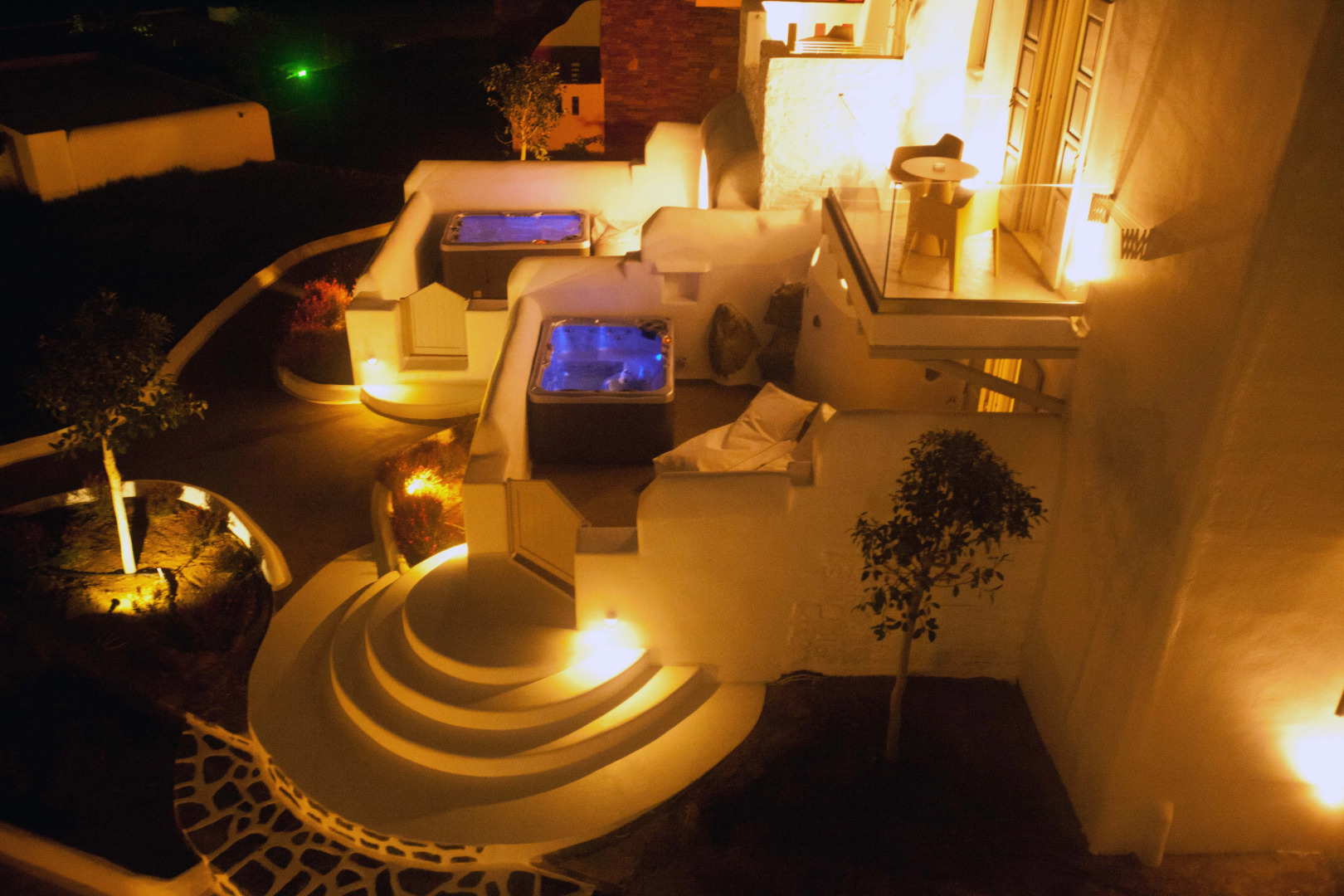 Golden Sun Hotel