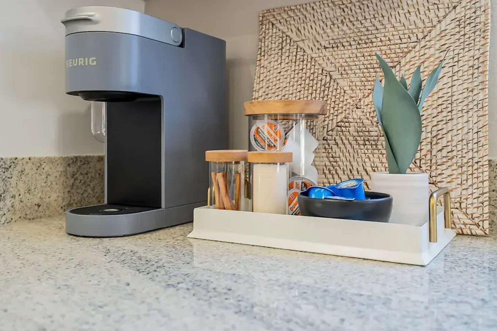 Dos Palmas - Gilbert Poolside Retreat