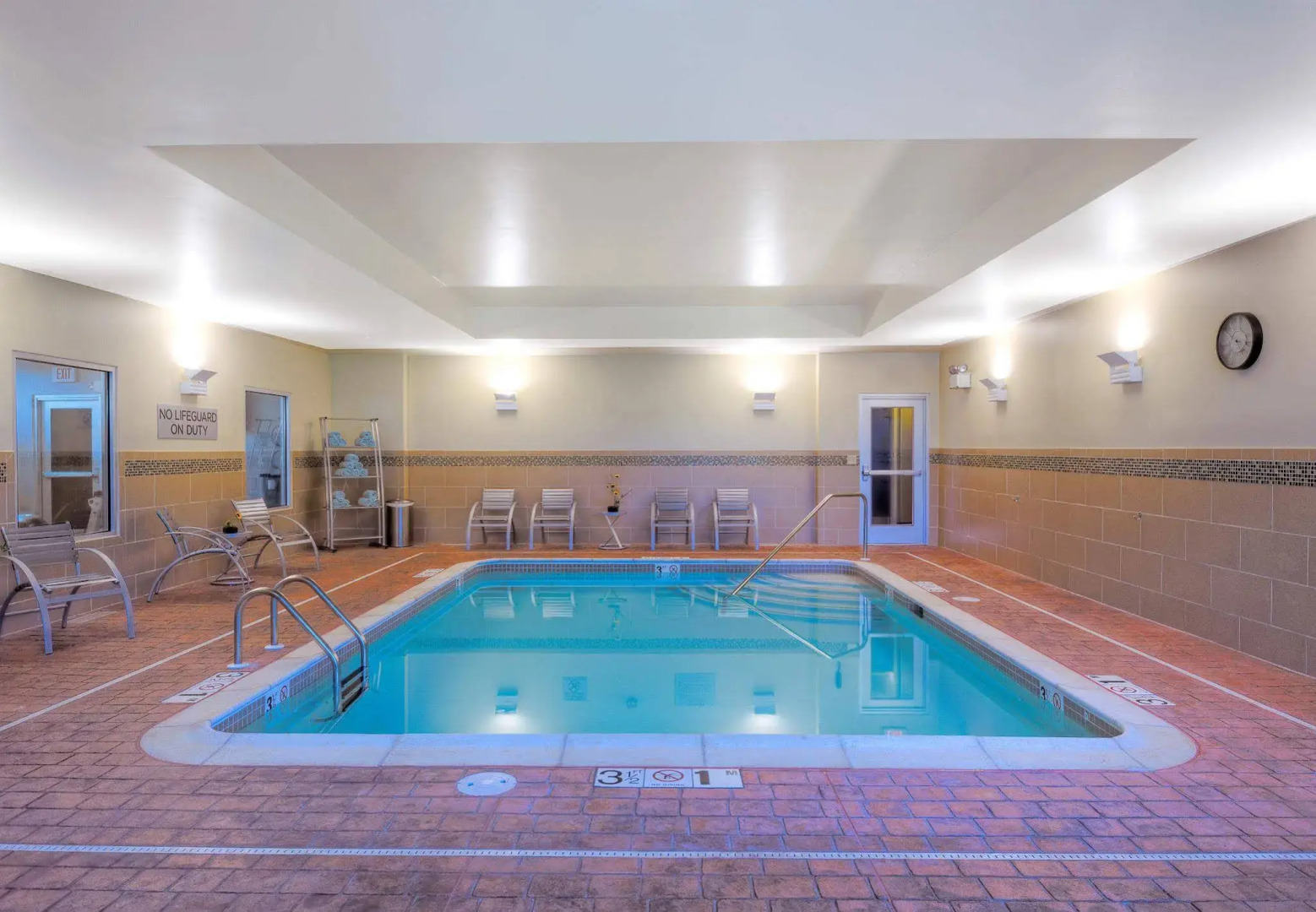 Courtyard by Marriott Keene Downtown