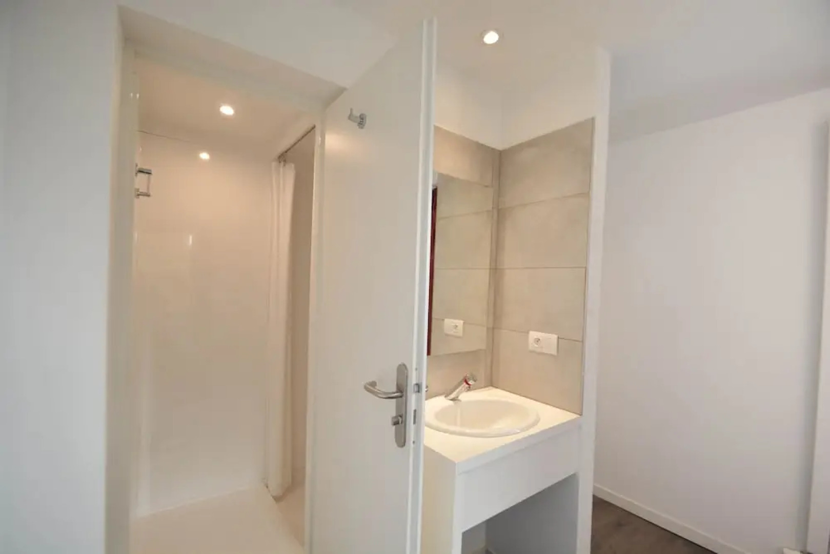 Auberge de Jeunesse de La Roche-Champlon