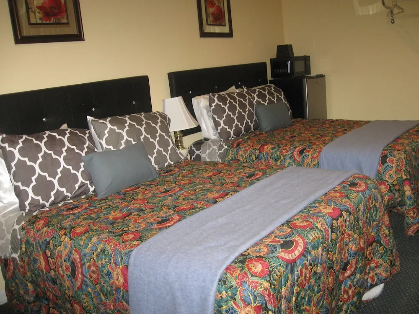 Western Motel Lovell