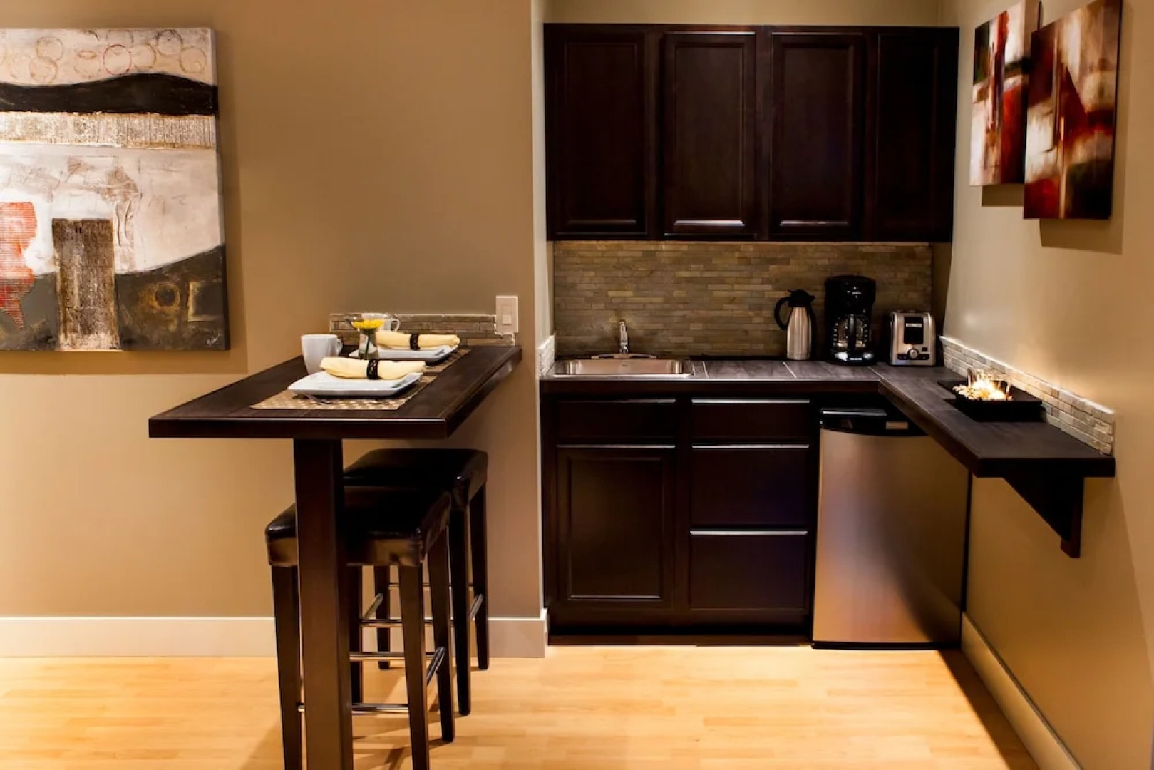 Beyond the Vineyards Bed & Breakfast