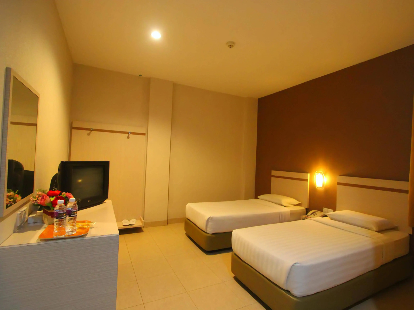 Lovina Inn Penuin Hotel