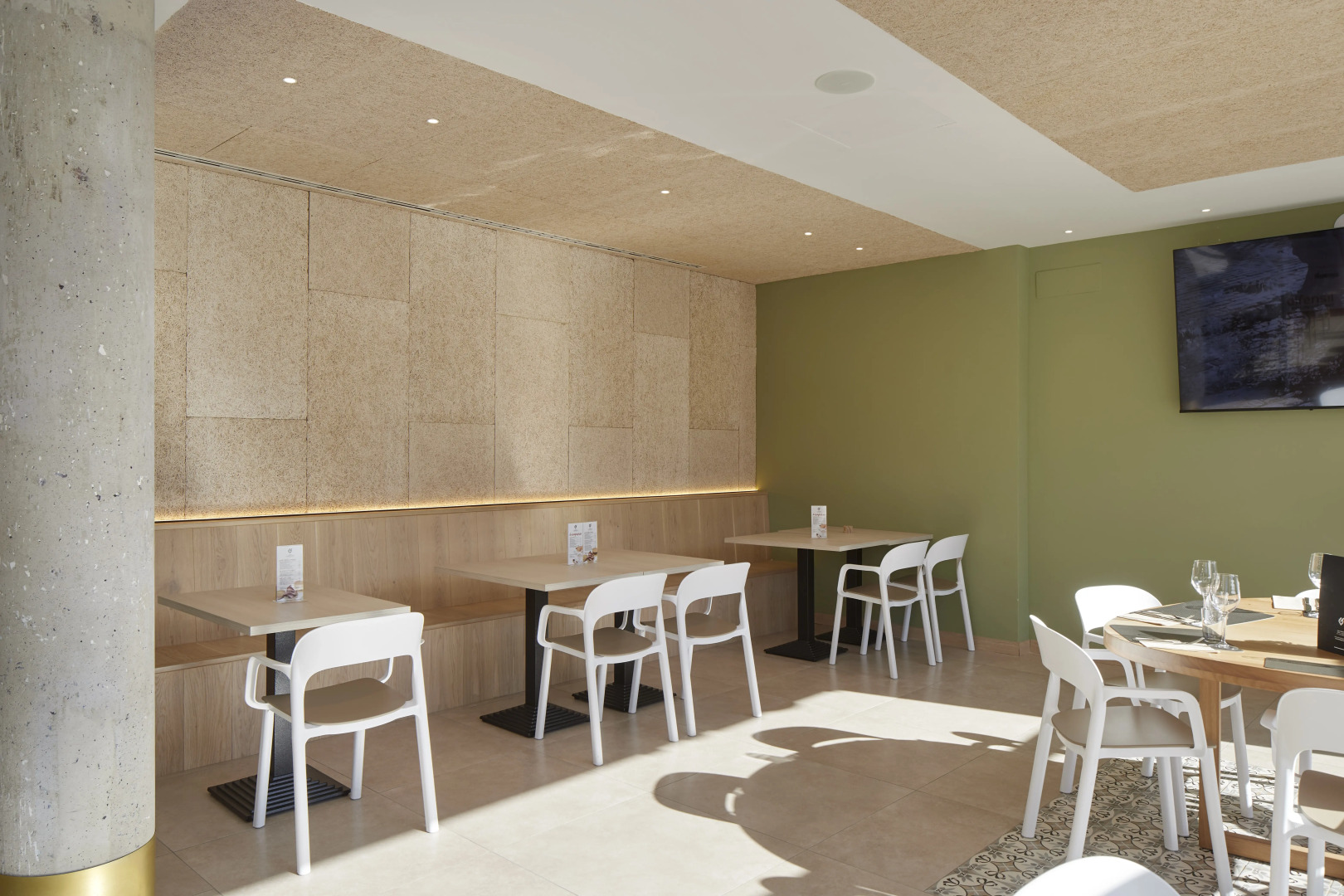 Iraipe Logroño Hotel