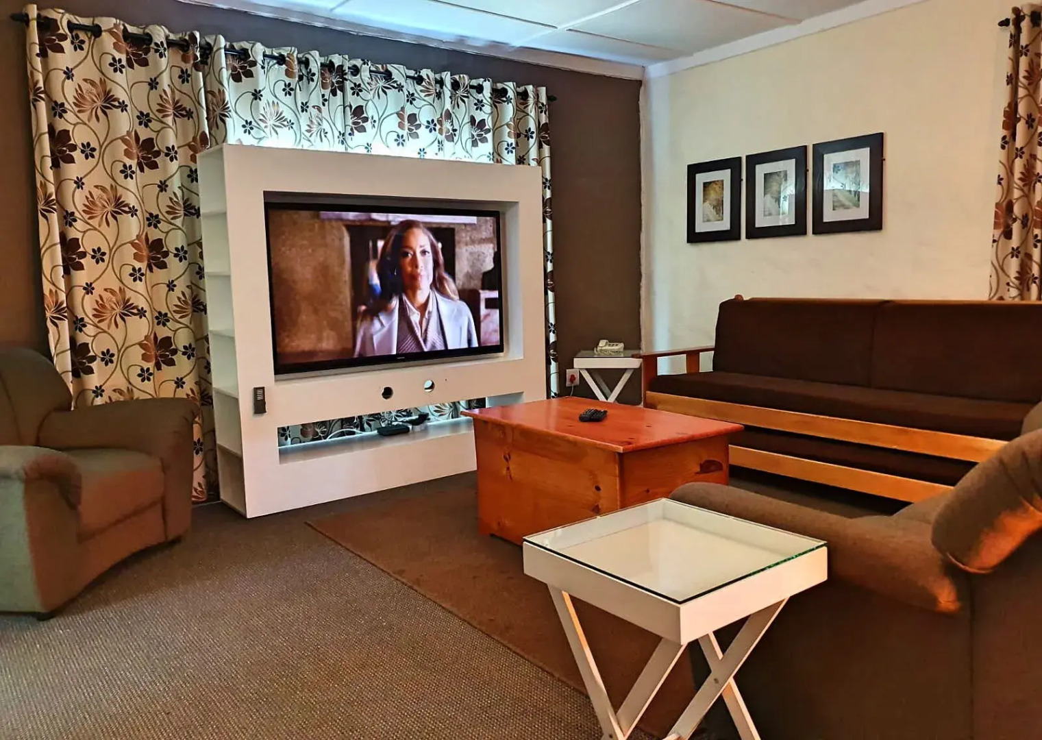 Mountain View Cottages Self Catering