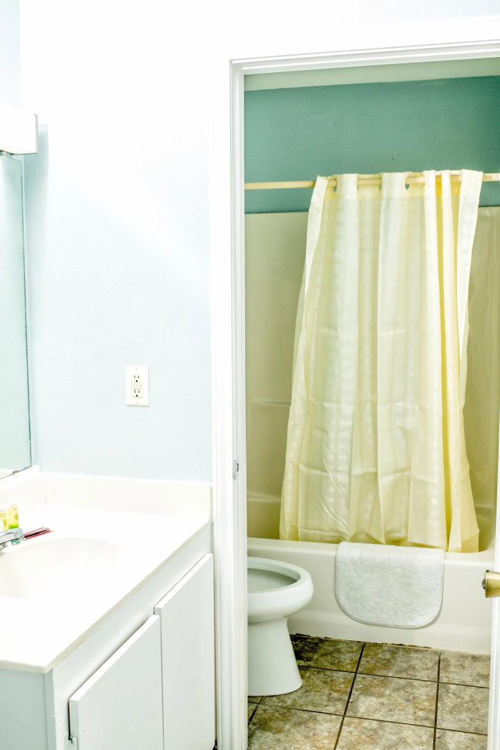 captain quarter's motel