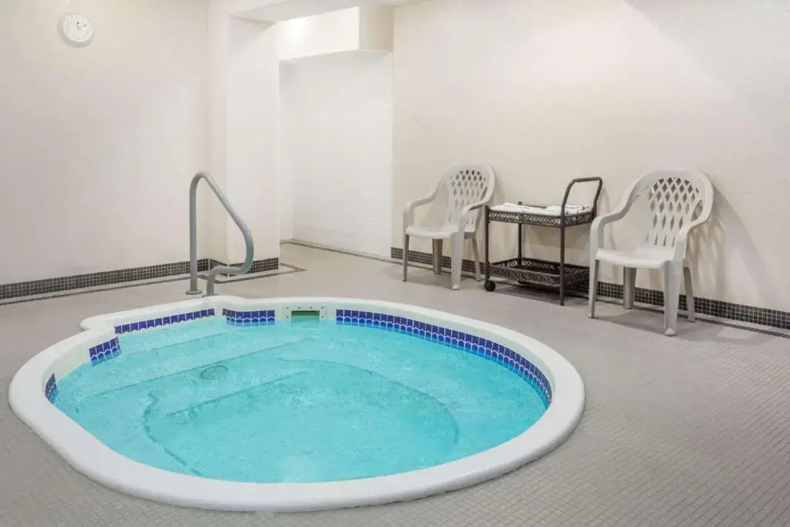 Super 8 Pincher Creek AB