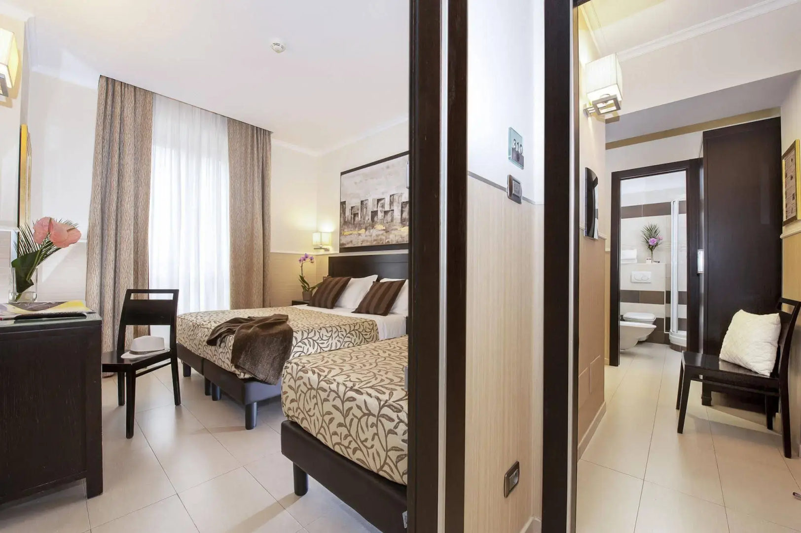 Yes Hotel