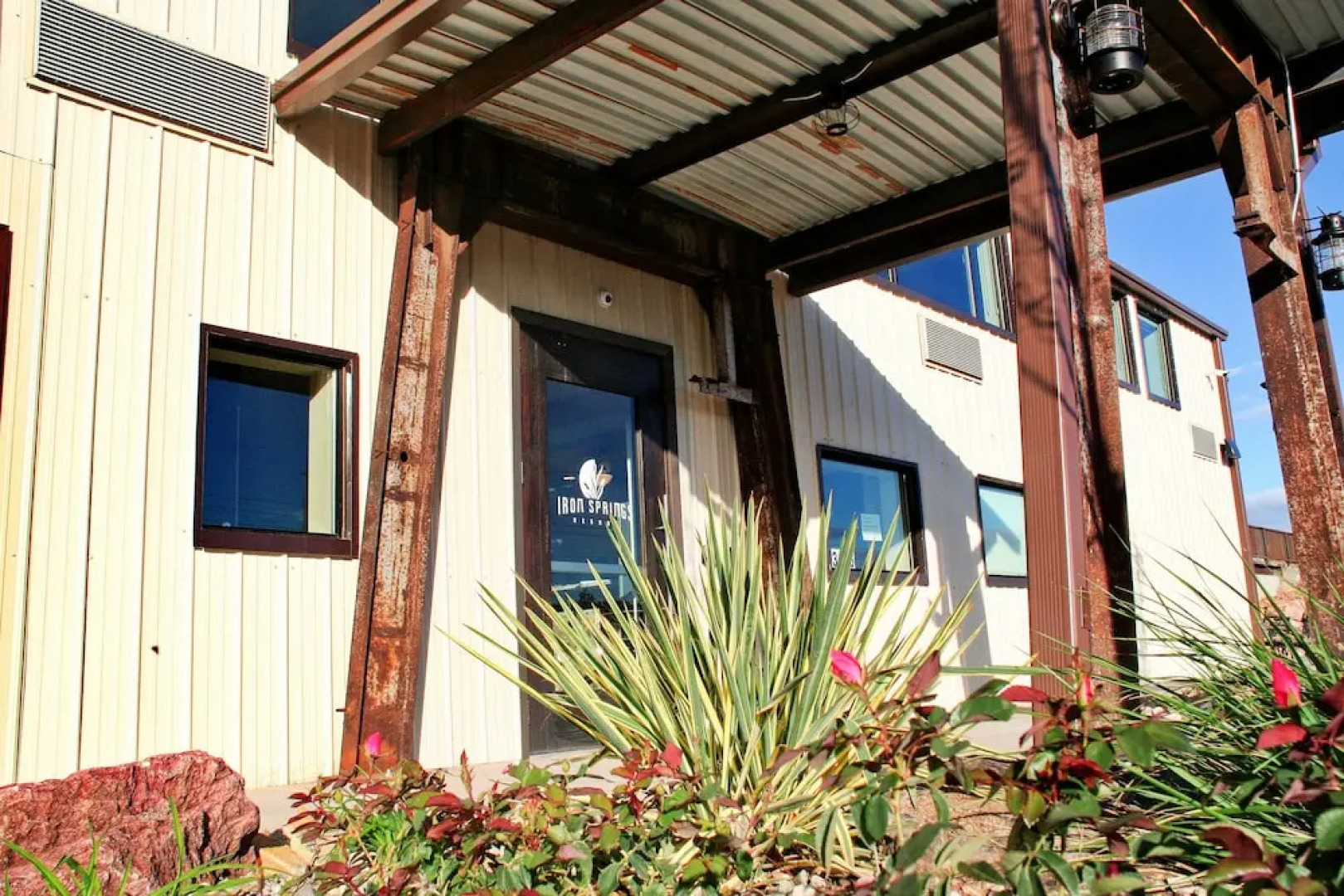 Iron Springs Adventure Resort & RV Park