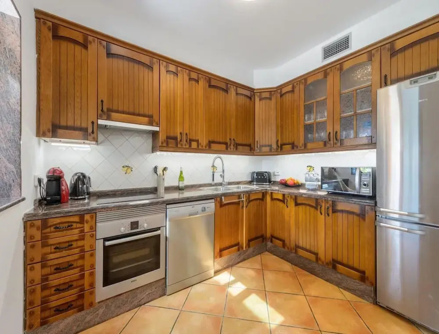 Modern Villa With Pool Near Town