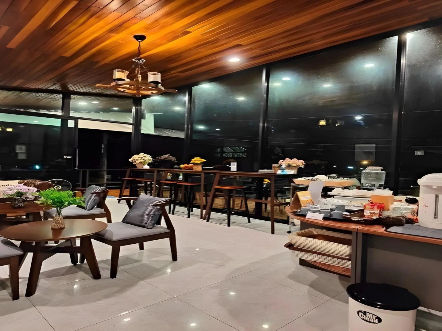 The Sky Roof Homestay @ Kiriwong