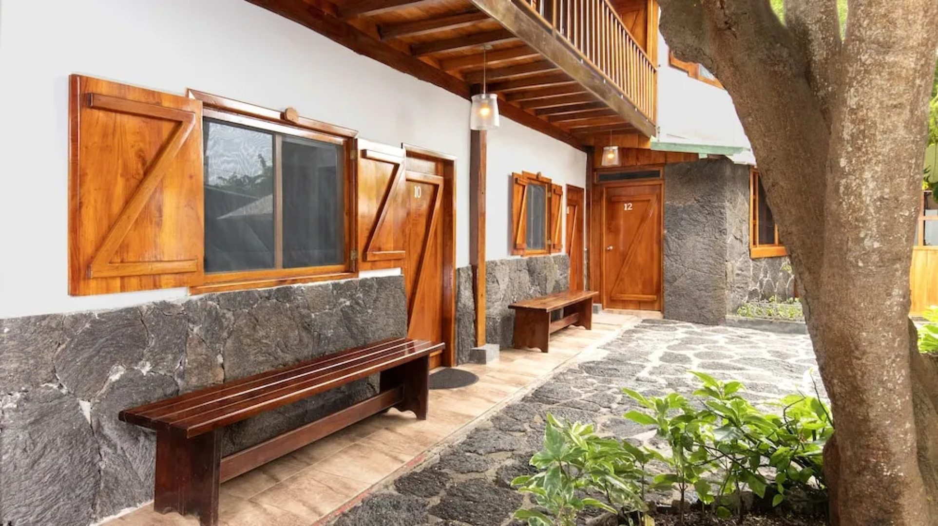 The Wooden House Hotel