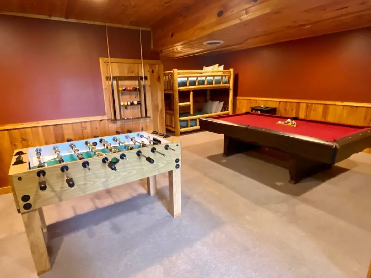 Million Dollar View - Four Bedroom Cabin